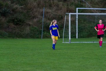 Bild 236 - B-Juniorinnen TSV Gnutz o.W. - SV Wahlstedt : Ergebnis: 1:1